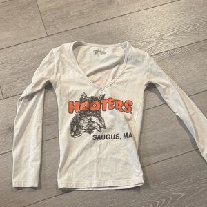 Hooters Long Sleeve